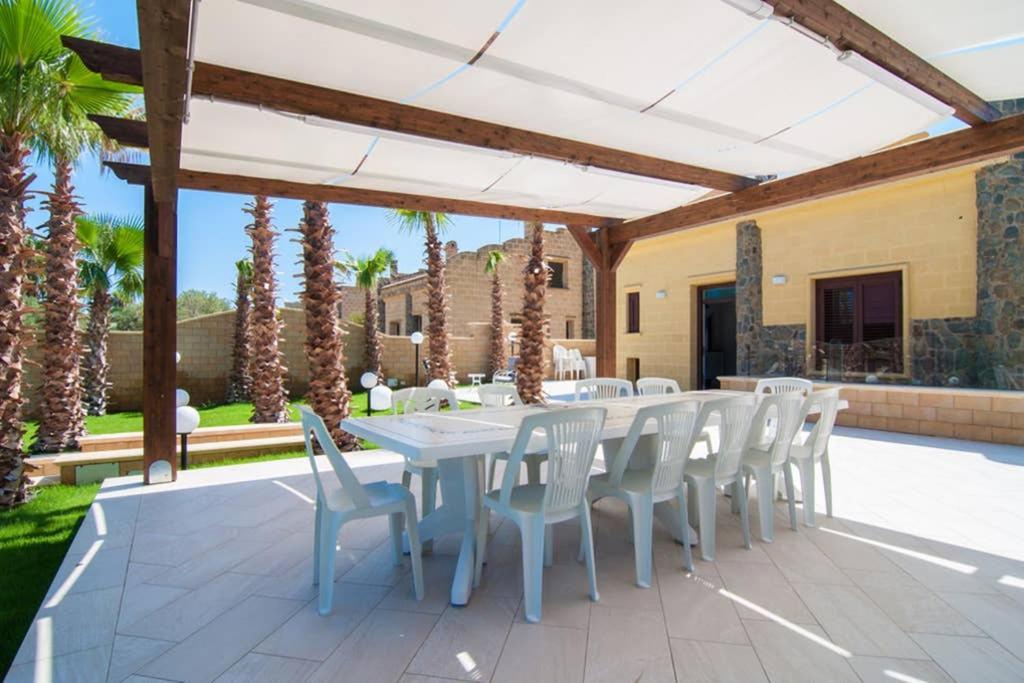 Villa Hh Selection Emiro Lascari Exterior foto
